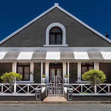 Lord Carnarvon Guesthouse 外观 照片